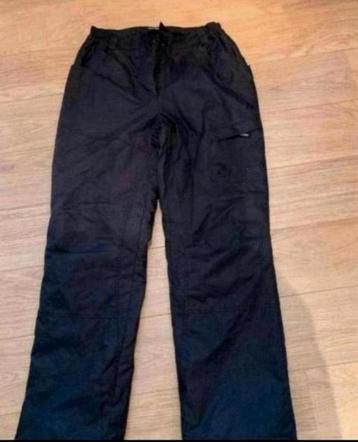 Div. Skikleding Broek / Jas / H.Pak.  M/L/XL en 116.  Los tk beschikbaar voor biedingen