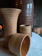 Vintage keramiek, o.a. Mobach, alle 3 in bruinschakeringen., Ophalen of Verzenden