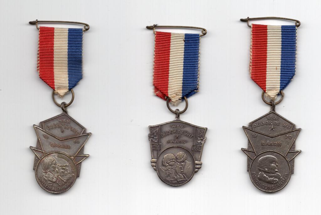 6 medailles Dudok de Wit Koninklĳkhuis, Postzegels en Munten, Penningen en Medailles, Overige materialen, Nederland, Ophalen of Verzenden