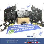 Mercedes HARMAN KARDON SPEAKERS + SUBWOOFER + VERSTERKER W17, Auto diversen, Autoradio's, Ophalen of Verzenden