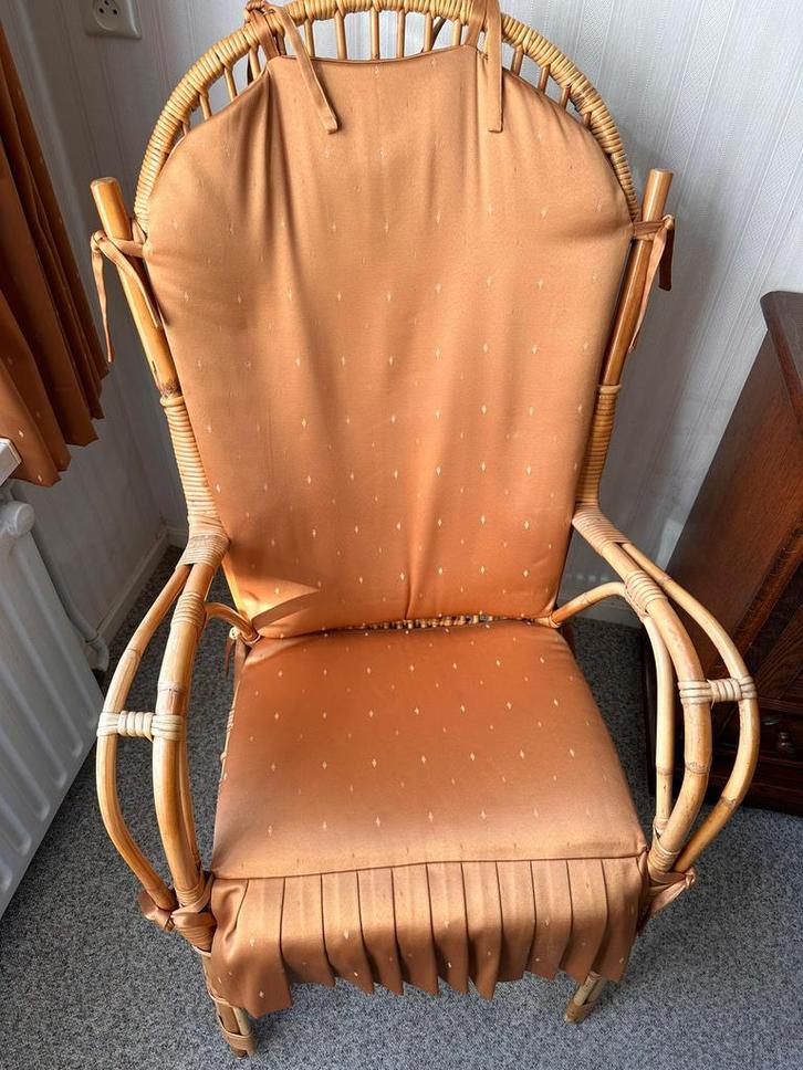 Mooie goeduitziende Rotan stoel, Huis en Inrichting, Stoelen, Eén, Riet of Rotan, Bruin, Ophalen