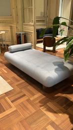 Quilten lift day bed with cushion, oak legs and naveli 723, Ophalen, Nieuw