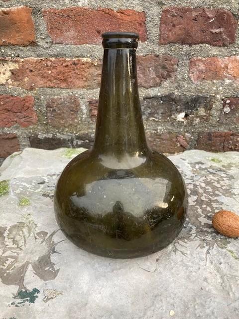 17e eeuwse z.g. kattekop fles, gaaf, A, Antiek en Kunst, Antiek | Glas en Kristal, Ophalen of Verzenden