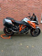 KTM 1290 Super Duke GT 2018 veel opties!, Motoren, Motoren | KTM, 2 cilinders, Handvatverwarming, 1301 cc, Particulier