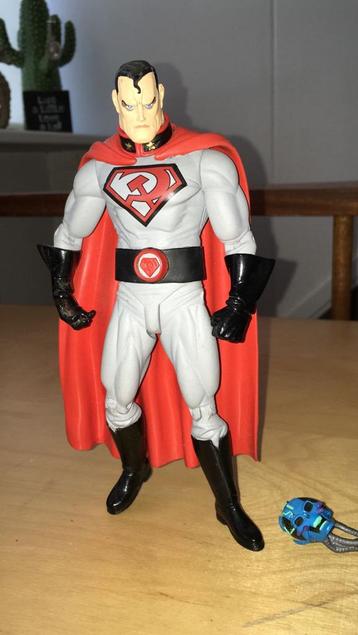 Superman Red Son President Action figure beschikbaar voor biedingen