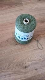 2 mooie klossen haak of breigaren, Hobby en Vrije tijd, Breien en Haken, Ophalen of Verzenden, Zo goed als nieuw, Breien of Haken