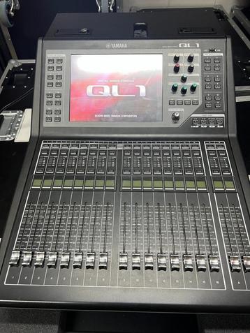 Yamaha QL1 mixer beschikbaar voor biedingen