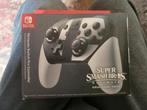 NIEUW in Doos Super Smash Bros Pro controller LimitedEdition, Overige genres, Nieuw, Ophalen of Verzenden, 3 spelers of meer
