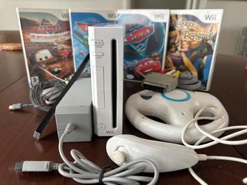 Nintendo Wii + 4 Spellen beschikbaar voor biedingen