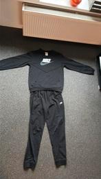 Nike pakje, Ophalen, Zo goed als nieuw, Maat 46/48 (XL) of groter, Zwart