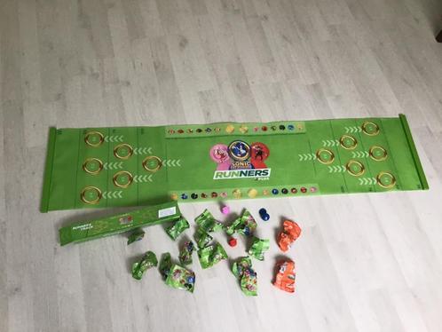 Runners Track Spel uitgegeven door (plus/Sonic), Kinderen en Baby's, Speelgoed | Educatief en Creatief, Nieuw, Ophalen of Verzenden