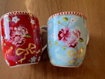 Pip servies - 2 koffiebekers beschikbaar voor biedingen