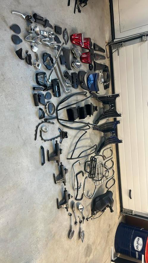 Partij Vespa sprint onderdelen in 1 koop, Fietsen en Brommers, Brommeronderdelen | Scooters, Gebruikt, Vespa, Ophalen
