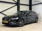 Volvo V60 2.0 T8 Twin Engine AWD Inscription Aut. | panorama, Auto's, Volvo, Te koop, Gebruikt, 750 kg, Vierwielaandrijving