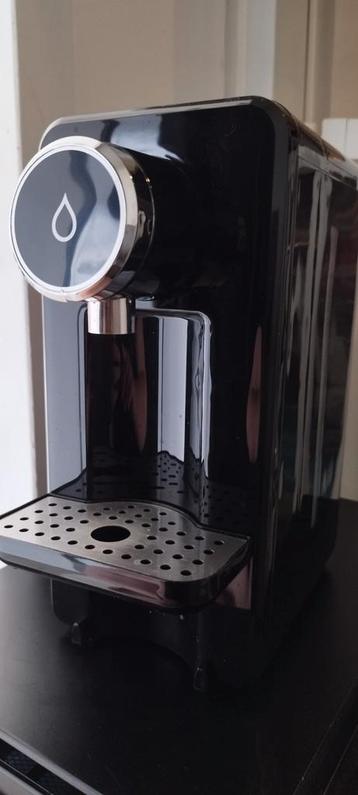 Heetwater tap beschikbaar voor biedingen
