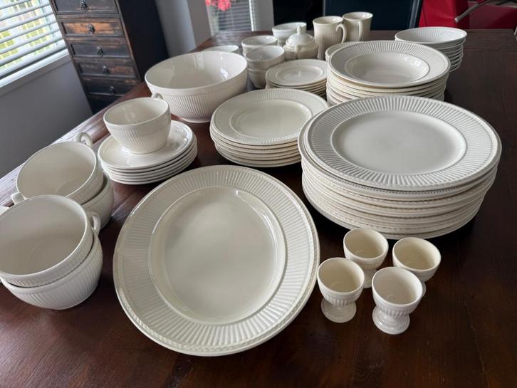 Wedgwood Edme servies, Huis en Inrichting, Keuken | Servies, Zo goed als nieuw, Compleet servies, Wedgwood, Porselein, Ophalen
