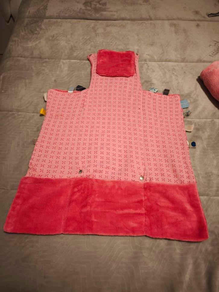 Roze Aankleedkussen met Opbergvakken.Perfect voor Onderweg, Kinderen en Baby's, Badjes en Verzorging, Zo goed als nieuw, Aankleedkussen