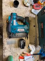 Makita 18v DBN500 Tacker, Ophalen of Verzenden, Zo goed als nieuw