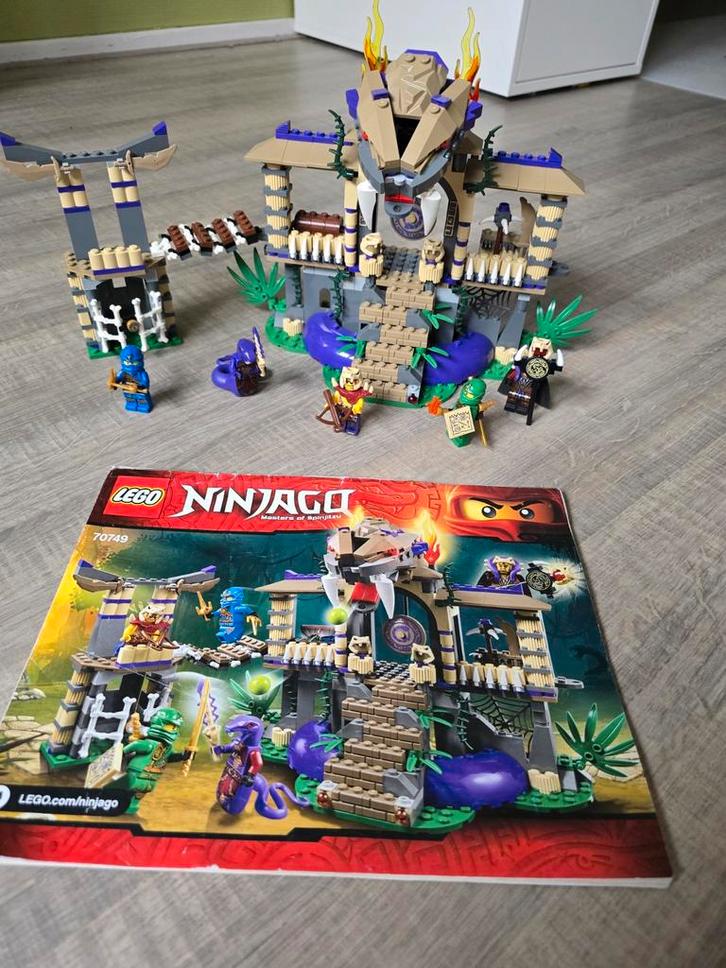 LEGO Ninjago 70749 - Anacondrai Tempel, Kinderen en Baby's, Speelgoed | Duplo en Lego, Zo goed als nieuw, Lego, Complete set, Ophalen of Verzenden