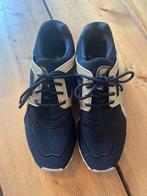 Adidas gympen zwart goud 40, Kleding | Dames, Schoenen, Adidas, Zwart, Ophalen of Verzenden, Sneakers of Gympen