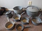 Grote Set Grijs Gewolkt EMAILLE Met Heksenketel Meest TOPsta, Antiek en Kunst, Ophalen of Verzenden