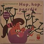 Liedjesboekje Hop Hop Paardje + CD, Ophalen of Verzenden, Zo goed als nieuw, Truusje Vrooland-Löb, 1 tot 2 jaar