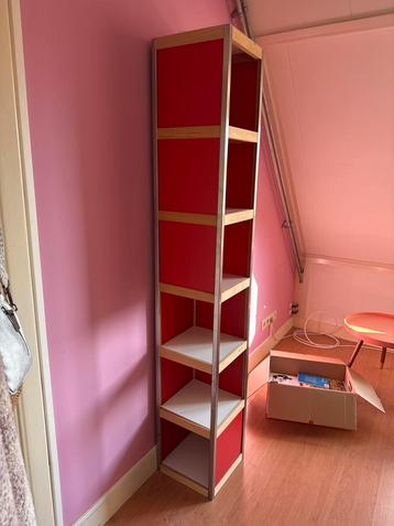 Kewlox kastje, rood/wit, 32x32x189cm beschikbaar voor biedingen