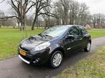 Renault Clio 1.2 Collection Sportieve uitvoering Nieuwe apk, Auto's, Voorwielaandrijving, Euro 5, 535 kg, 4 cilinders