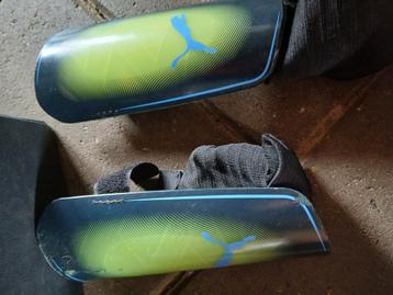 Puma scheenbeschermers  beschikbaar voor biedingen
