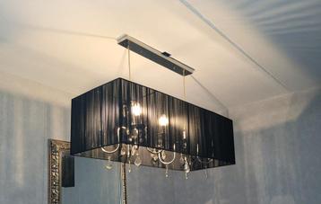 hanglamp / kroonluchter met zwarte kap beschikbaar voor biedingen