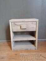 nieuw leuke stevige nachtkast, Minder dan 45 cm, Nieuw, Hout, 55 tot 70 cm