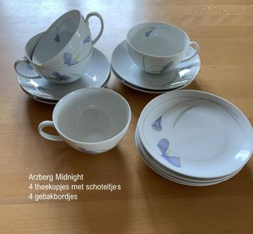 Arzberg midnight, 4 theekop + schotels en 4 gebakschoteltjes beschikbaar voor biedingen