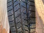 Winterbanden met velg Mecedes Vito, 16 inch, Banden en Velgen, Bestelwagen, Gebruikt