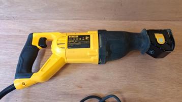 Reciprozaag DeWalt DWE305 beschikbaar voor biedingen
