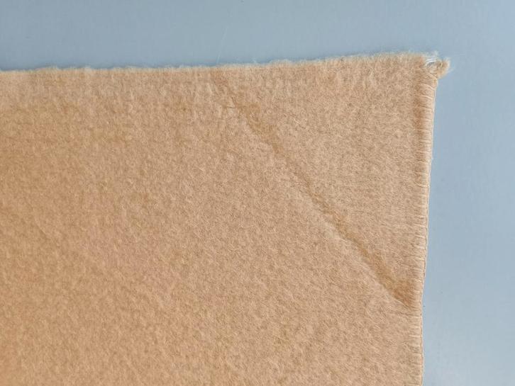 Wollen deken 153x215 cm, Huis en Inrichting, Woonaccessoires | Plaids en Woondekens, Gebruikt, Ophalen