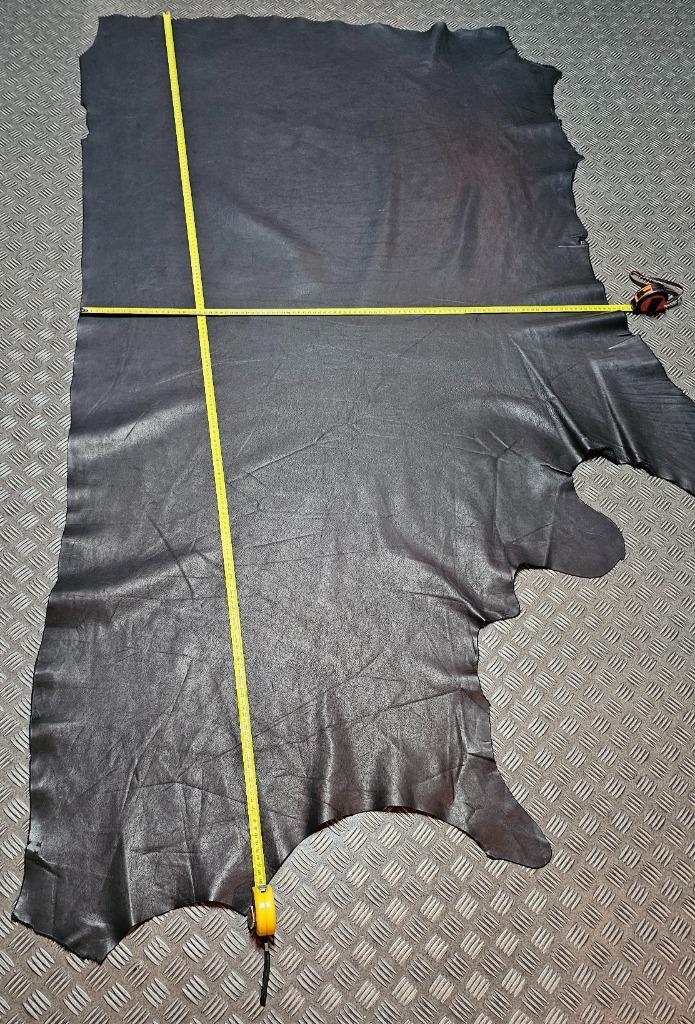 Rund - Leer Black Beauty(zie omschrijving!), Hobby en Vrije tijd, Stoffen en Lappen, Nieuw, Leer of Kunstleer, 30 tot 120 cm, 30 tot 200 cm