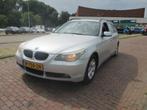 BMW 5-Serie 2.5 I 525 Touring AUT 2004 Grijs, Auto's, Automaat, Parkeersensor, 2000 kg, 10 km/l