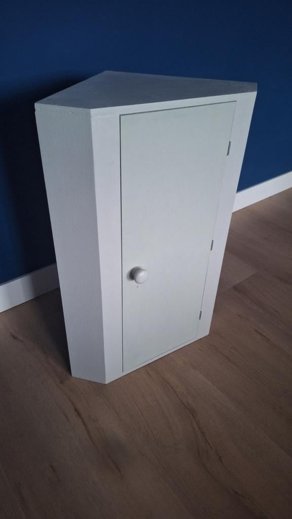 Hoekkastje, Ophalen, 50 tot 100 cm, Zo goed als nieuw, Minder dan 100 cm