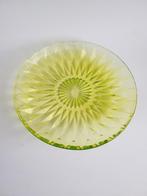 Izgs bijzonder bord gekleurd groen glas vintage servies, Ophalen of Verzenden