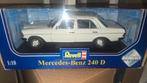 Revell Mercedes-Benz 240 D Modelauto 1:18, Hobby en Vrije tijd, Modelauto's | 1:18, Ophalen of Verzenden, Zo goed als nieuw, Auto