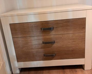 Commode Kast met 3 Laden