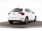 Volkswagen Polo Life Edition 1.0 TSI 95 pk 7 versn. DSG · a, Auto's, Automaat, 12 maanden, Stof, Wit
