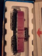 Märklin V100 2215 Locomotief - Zo goed als nieuw, Hobby en Vrije tijd, Modeltreinen | N-Spoor, Wisselstroom, Locomotief, Ophalen of Verzenden