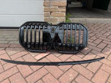 BMW i7 Front grill beschikbaar voor biedingen