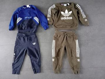 2 zo goed als nieuwe Adidas pakjes in de maat 98 beschikbaar voor biedingen