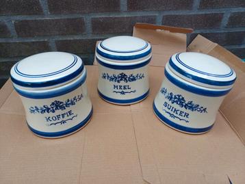 Vintage Voorraadpotten Koffie Meel Suiker Blauw Wit beschikbaar voor biedingen
