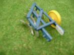 3-schaar rondgaande ploeg van Britains nr. 9530, Ophalen of Verzenden, Zo goed als nieuw, Tractor of Landbouw, Britains
