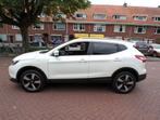 Nissan QASHQAI 1.2 Connect Edition automaat panoramadak came, Gebruikt, 680 kg, 4 cilinders, 116 pk