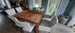 Teakhouten eetkamertafel met 8 witte eetkamerstoelen, Ophalen, Gebruikt, 8 stoelen of meer