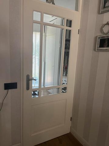 Glazen opdek Binnendeur beschikbaar voor biedingen